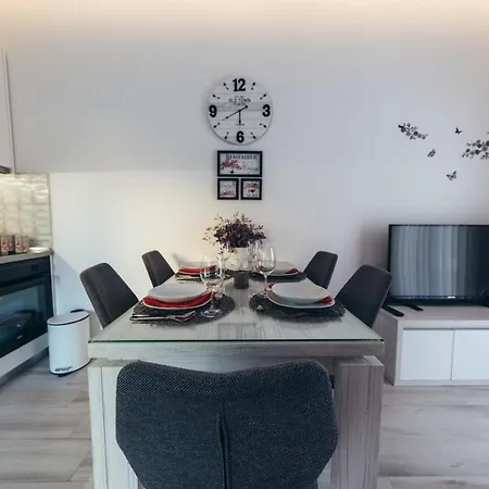 Gina Apartament