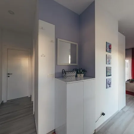 Gina Apartament